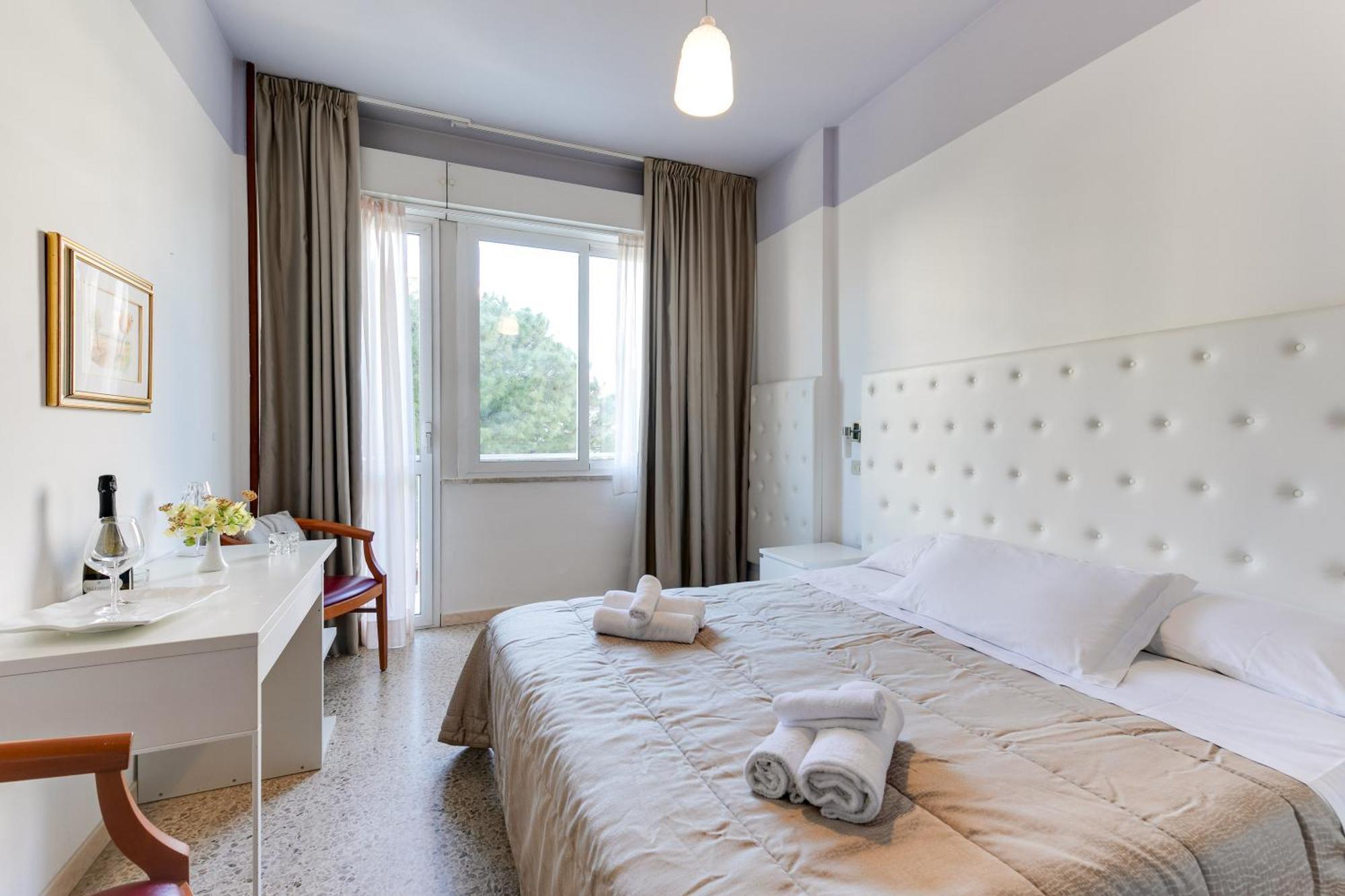 Hotel La Perla Rimini Exteriér fotografie