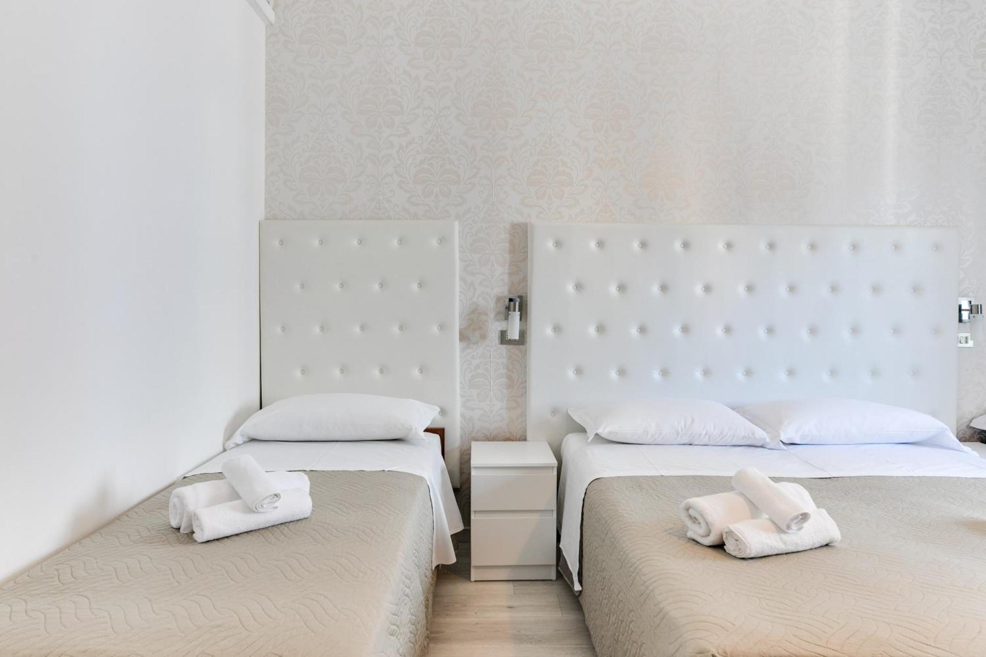 Hotel La Perla Rimini Exteriér fotografie