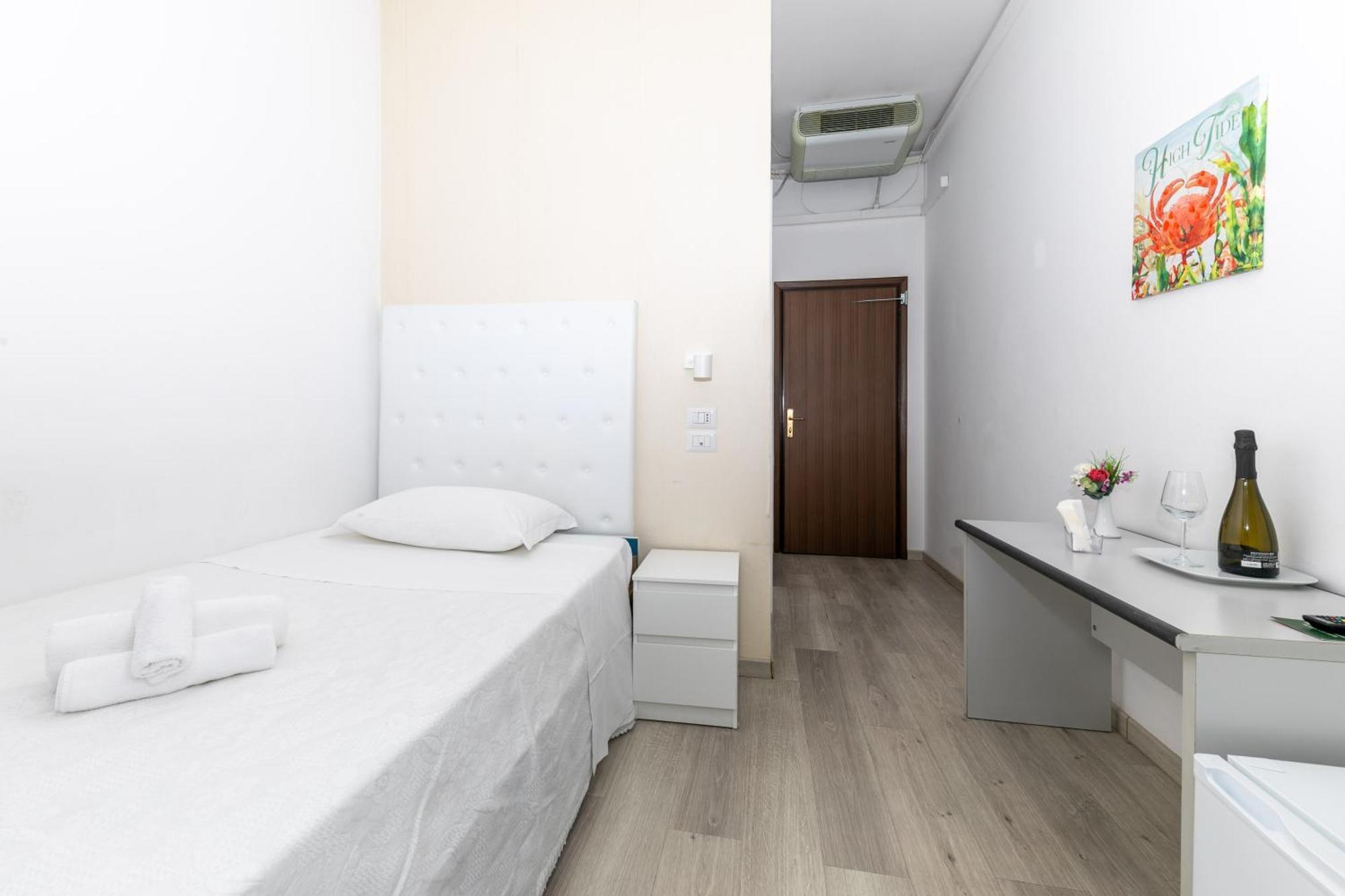 Hotel La Perla Rimini Exteriér fotografie
